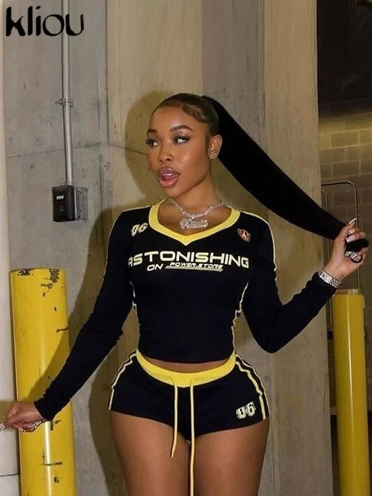 Kliou Women's Sporty 2-Piece Set: Tee & Shorts